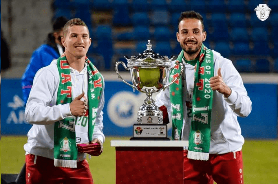 IM电竞官网_
荣耀(图3)