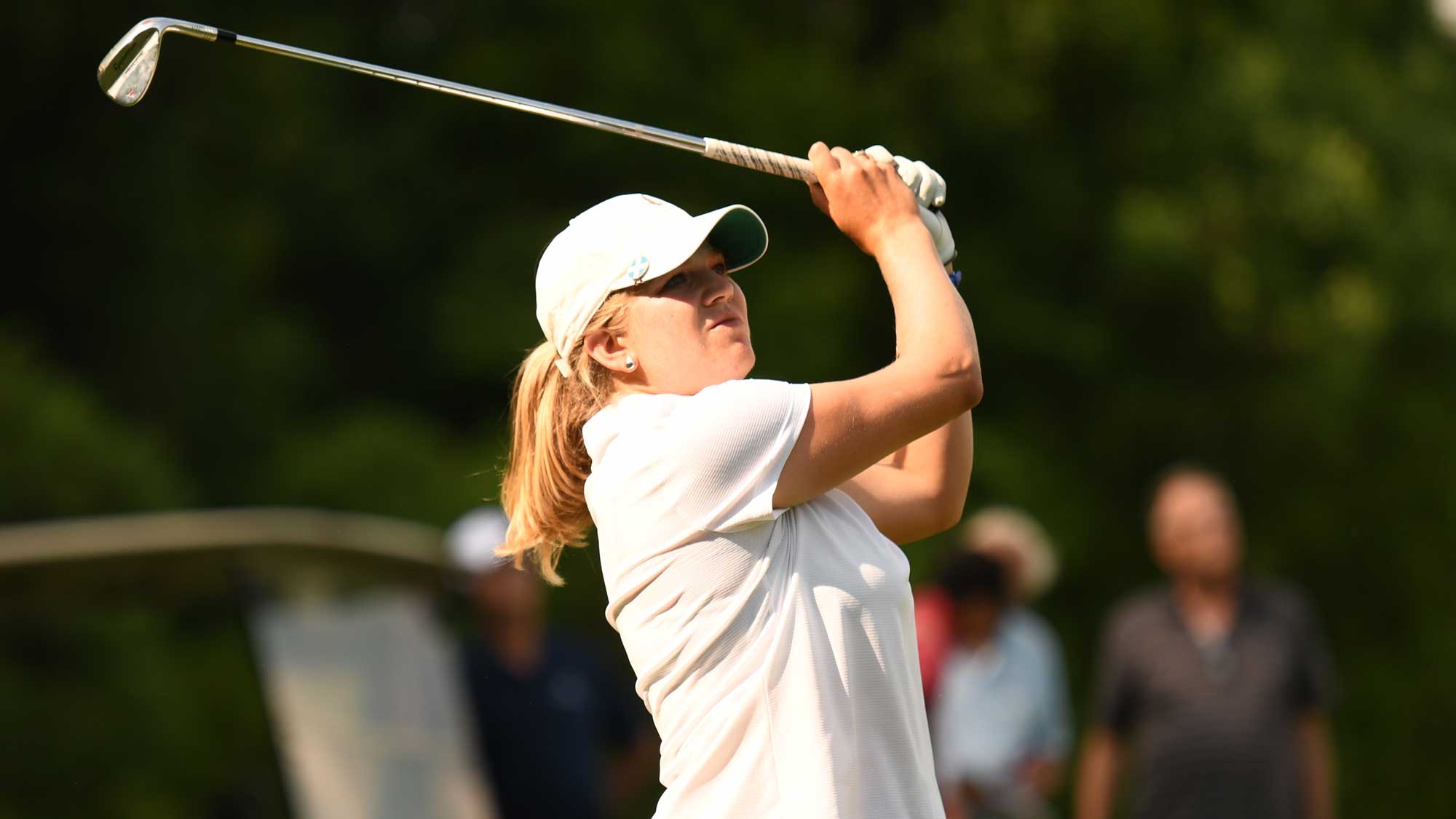 IM电竞|亚足联评18年亚冠最佳门将 前天津天海国脚张鹭在列